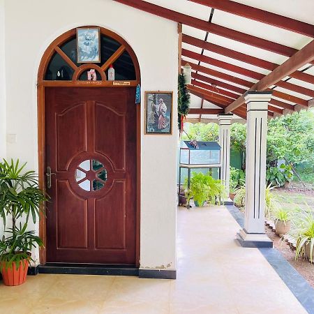 Shalomi'S Villa & Happy Home Negombo Kültér fotó